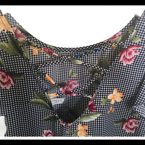 WESTMOON Floral Flutter Sleeve Blouse With Gingham Print Black Gingham Sz Small - Picture 10 of 12